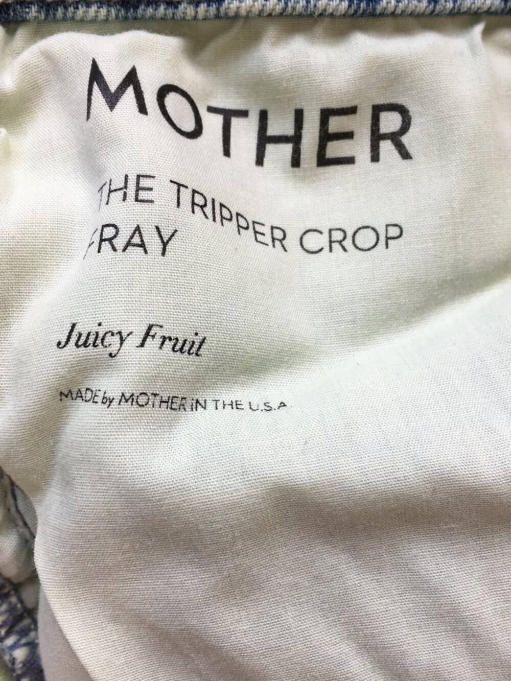 MOTHER Fern Juicy Fruit The Tripper Crop Fray Logo Hardware Button Fly Jeans - Picture 3 of 16